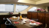 Voyage -  Salon Dining